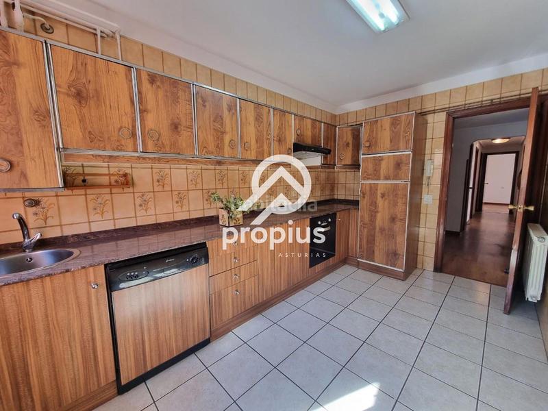 Foto f0aeedce-a2a1-4e3a-b678-ebcda7a04606. Appartement avec chauffage dans Parres