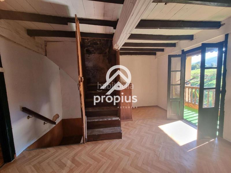 Foto ab29c363-d6dc-423d-9f63-d92c26269ab0. Casa adosada casa y cuadra en la borbolla en Vidiago-Pendueles-Tresgrandras Llanes