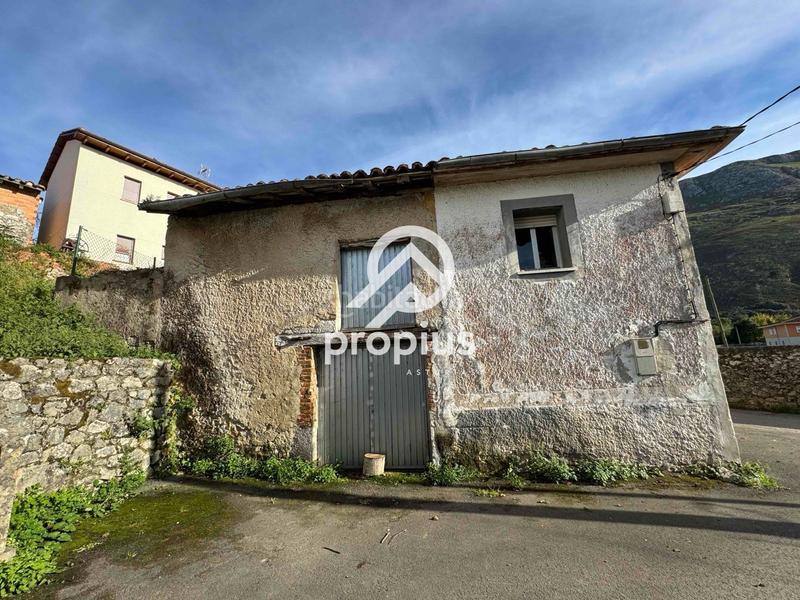 Foto 7d5a92aa-4d09-4edb-b178-36d9a9c4c76b. Casa amb aparcament a Posada-Barro Llanes