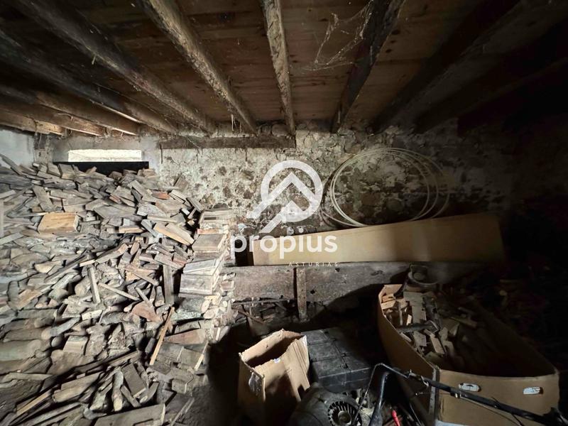 Foto 96a63a48-0989-474d-813a-ec9b2ecaeb2d. Casa amb aparcament a Posada-Barro Llanes