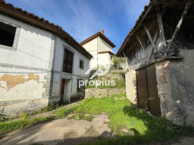 Foto bdac0591-b80f-4143-bb63-96c2c7636003. Casa amb aparcament a Posada-Barro Llanes
