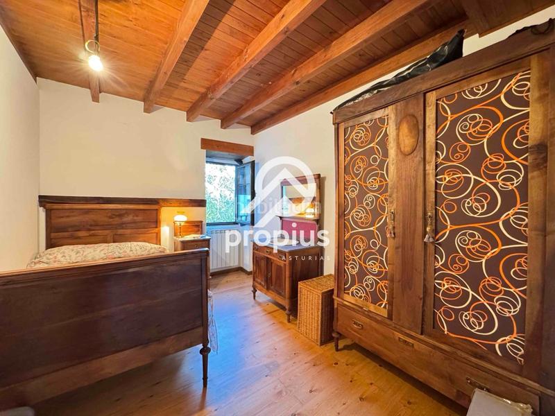 Foto 5d11dbbb-3880-4f7f-83b0-df47e7cfe2ea. Maison jumelée avec chauffage parking dans Celorio-Poó-Parres Llanes