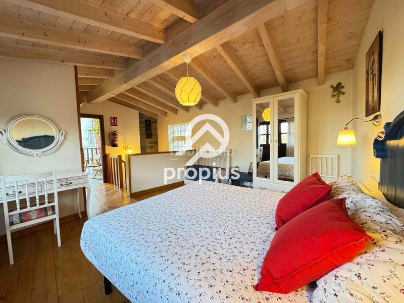 Foto 87b2cf9d-a8dc-4c25-aa8c-b3d678f755a2. Maison jumelée avec chauffage parking dans Celorio-Poó-Parres Llanes