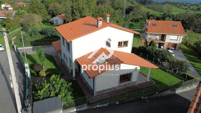 Foto 8b10f672-0ca8-4119-9e4f-35320020a6a7. Chalet in parres in Celorio-Poó-Parres Llanes