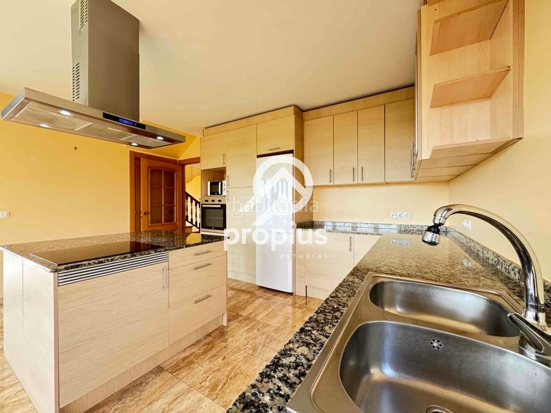 Foto 998447d0-a437-4cb9-b6c8-9d80dcc4682c. Chalet in parres in Celorio-Poó-Parres Llanes