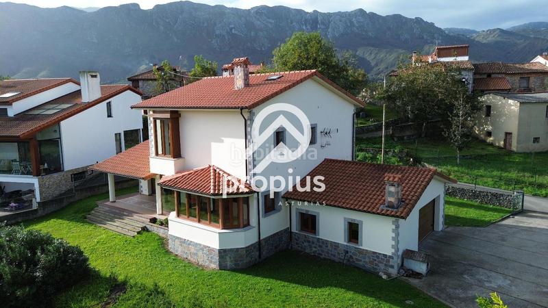 Foto f0fc1eee-70eb-4868-bb7b-15242f632dc0. Chalet in parres in Celorio-Poó-Parres Llanes