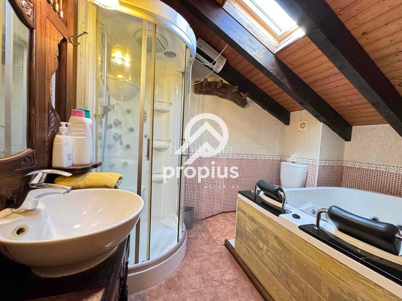 Foto ad2cc450-16e5-47f4-a6d3-bcdd3d1e24fe. Duplex with heating terrace in Pría-Nueva-Hontoria-Naves Llanes