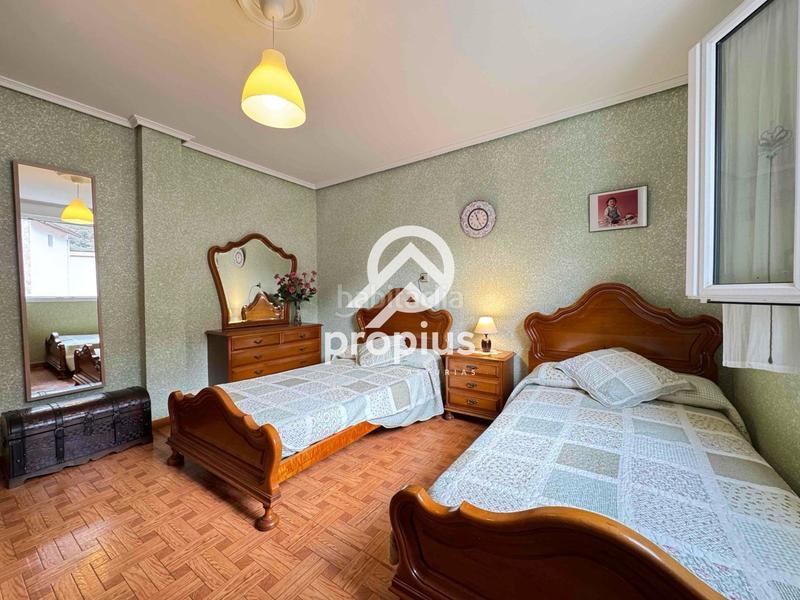 Foto 36ed9fc6-8f81-4260-ae2e-905dc1b9b9f3. Chalet with heating parking in Cabrales