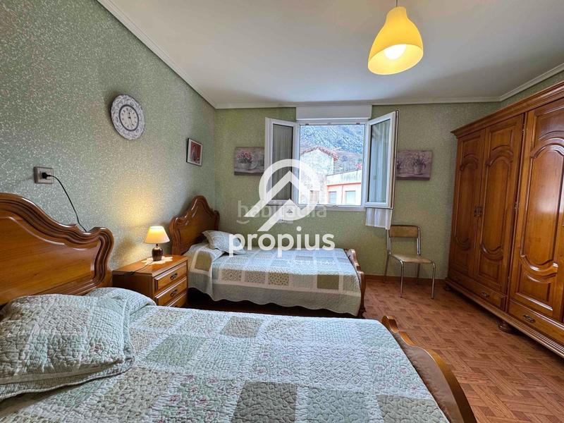 Foto 671cdd61-cd8e-40fd-a674-28c519e54e6b. Chalet with heating parking in Cabrales