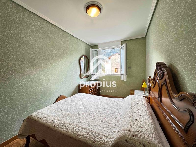 Foto 948369f0-cbd3-443d-92f3-9981993b073c. Chalet with heating parking in Cabrales