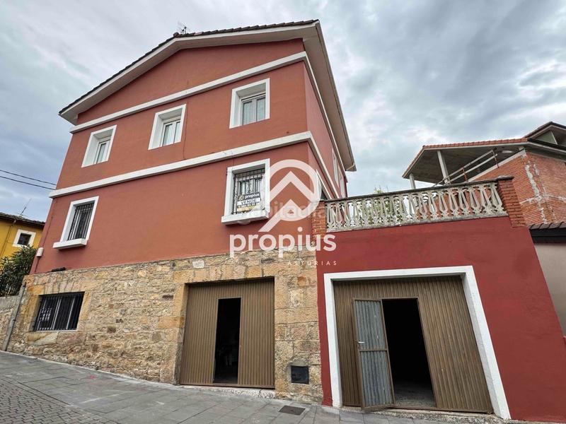 Foto 96266ad1-230b-4840-b82e-f80c120a382b. Chalet with heating parking in Cabrales