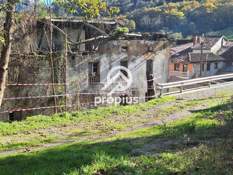 Foto 57131e54-9076-468c-9722-ea025144bb58. Xalet a ricaliente 75 a Vibaña-Ardisana-Caldueño Llanes