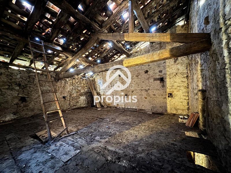 Foto 759d8916-5df4-4a24-8a57-3620b4355642. Casa adosada cuadra en la robellada en Onís