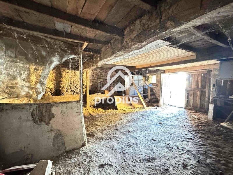 Foto 89b13258-ce6c-4493-9418-0e5c20c04166. Casa adosada cuadra en la robellada en Onís