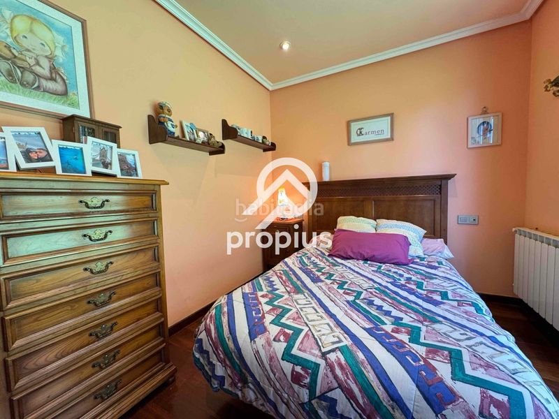 Foto 0b1c850a-d6a4-462d-8cd0-79ed791305ce. Xalet amb calefacció aparcament a Llaranes Avilés