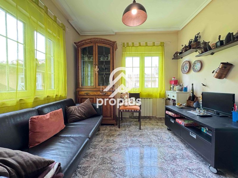 Foto 1ca11b6b-343d-41e4-b2fd-ebddf1dc49ff. Xalet amb calefacció aparcament a Llaranes Avilés