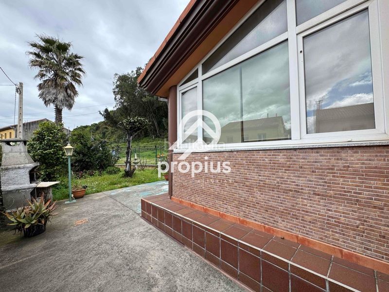 Foto c9d23c21-58f9-465d-b613-fe9626eaa8d2. Xalet amb calefacció aparcament a Llaranes Avilés