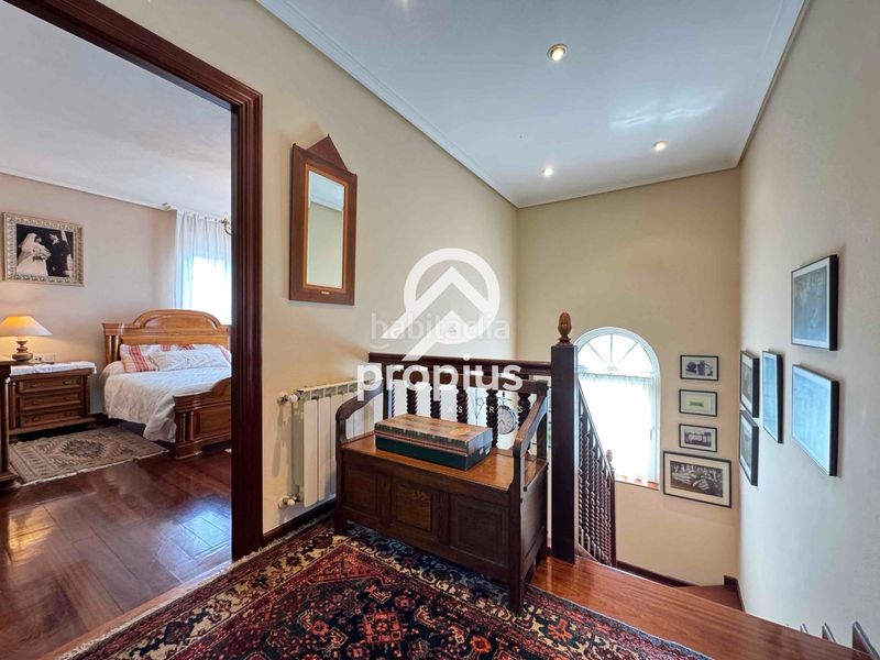 Foto d7c50035-d095-483c-a71e-bc96b8ad7970. Xalet amb calefacció aparcament a Llaranes Avilés