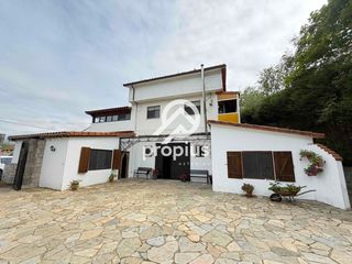 Xalet  Quintana 1. Conjunto de casas con piscina en quintana
