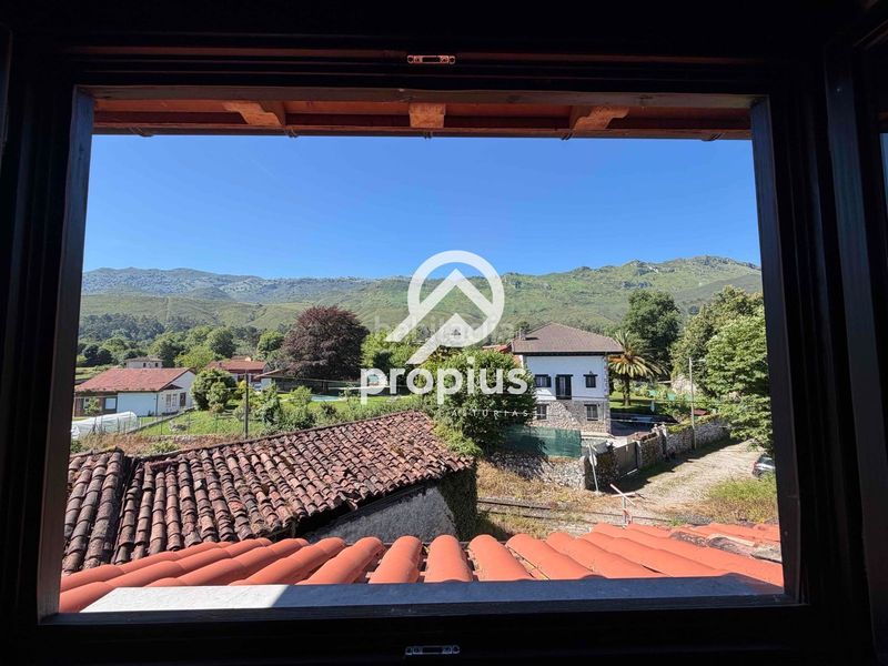 Foto b821c583-1a3f-48d2-a18a-c00c12dfdeea. Casa adossada amb calefacció aparcament a Cué-San Roque-Andrín Llanes
