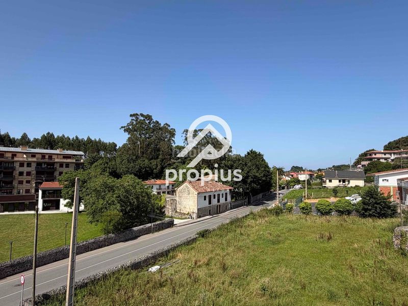 Foto d4f2d3e6-b450-435d-a952-51a879356d20. Pis amb calefacció aparcament a Llanes pueblo Llanes