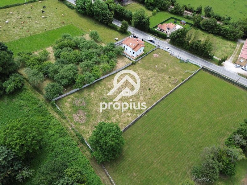 Foto 7a4b346a-865a-4990-a668-250722e4c57e. Finca rústica a Pría-Nueva-Hontoria-Naves Llanes
