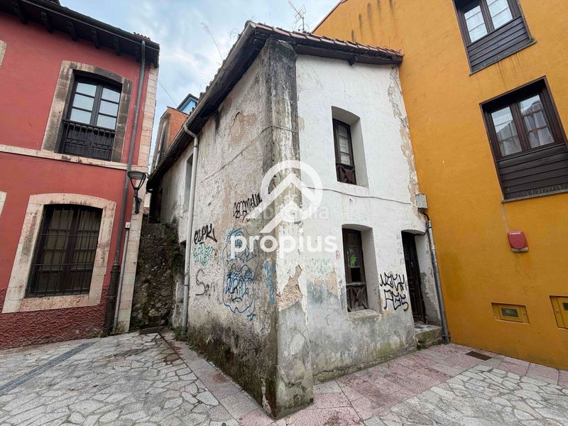 Foto f91e02d3-84f5-4ab0-96d7-9f97e4aea03c. Casa amb calefacció a Llanes pueblo Llanes