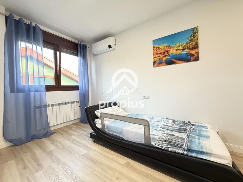Foto 4df85941-e7a4-421d-a0ce-ae4581ce0974. Casa adossada amb calefacció aparcament a Parres