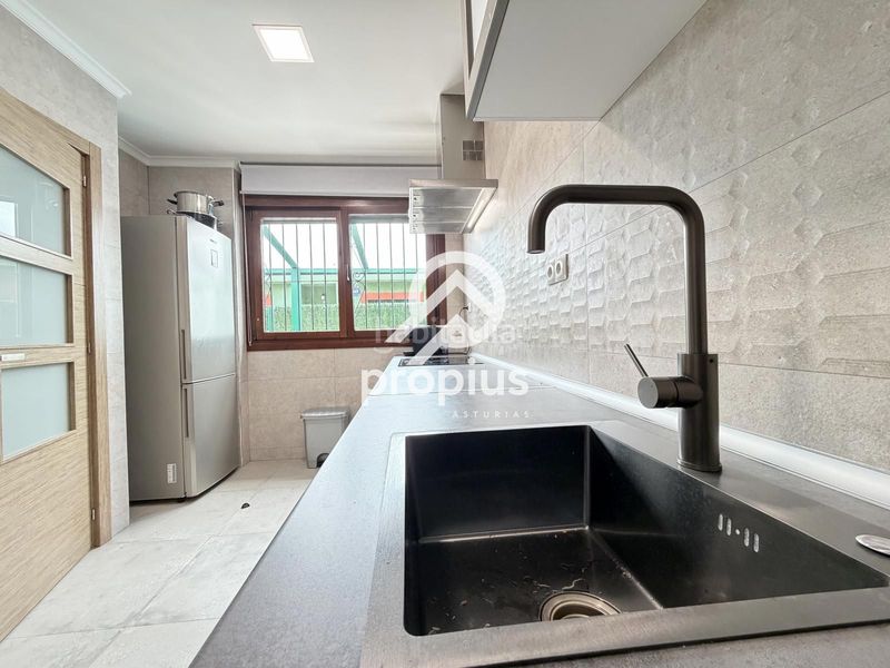 Foto fa8556a3-c5fa-493f-bbda-d2d4fd7beb98. Casa adossada amb calefacció aparcament a Parres