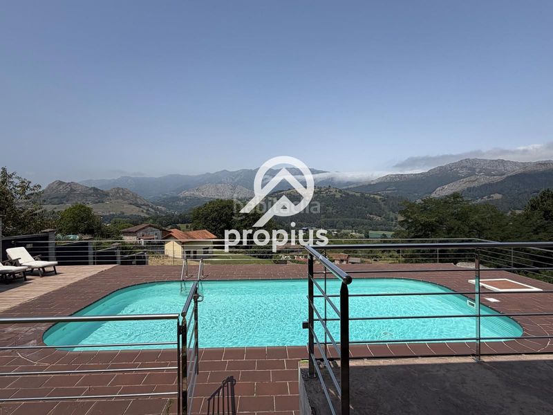 Foto 32bd2a00-a317-446c-ab6e-ec088bd94a3c. Xalet amb calefacció aparcament piscina a Cangas de Onís