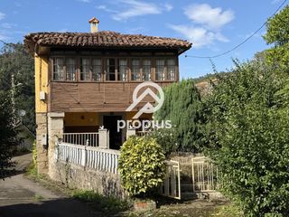 Maison  Barredo. Propius asturias vende casa y llagar en barredo
