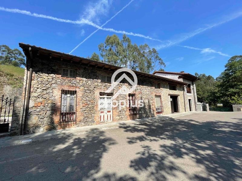 Foto 0301c75e-62e6-4bd1-b3fe-7c83d4945ac5. Chalet con riscaldamento parcheggio in Pría-Nueva-Hontoria-Naves Llanes