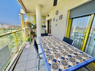 Apartament a Centro Urbano. Vivienda luminosa y moderna en zona residencial consolidada de d