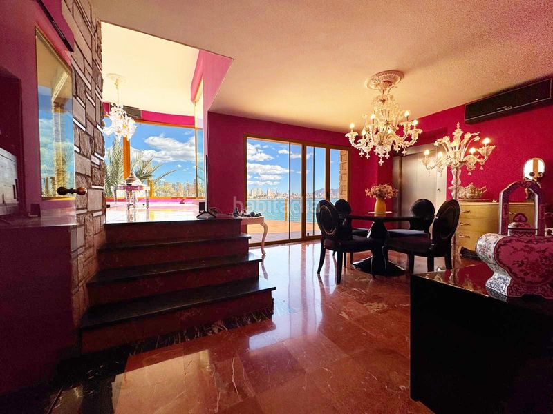 Foto 0bdae158-e1b7-4e4f-9b9f-defa30d12519. Xalet amb calefacció aparcament a Playa Poniente Benidorm