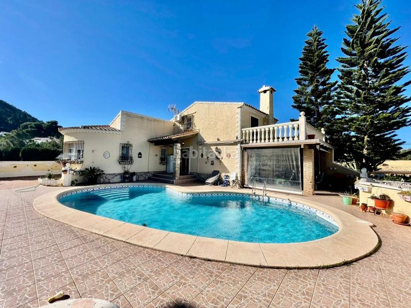 Foto 1728cd02-e424-4a46-b3bf-ae297614ca44. Chalet fantástico chalet con vistas al mar en La Pedrera-Vessanes Dénia