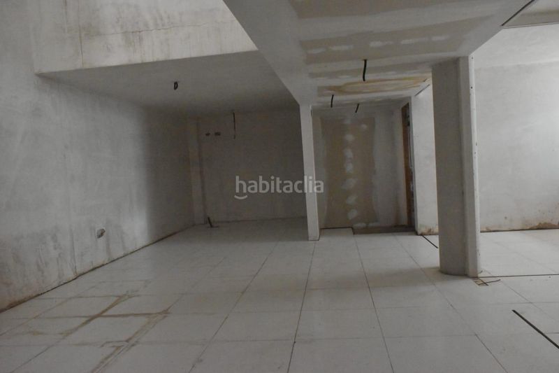 Foto 0e4bf9b0-ed8c-462d-bc0a-4d035c56beb5. Local comercial a Pego