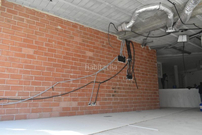Foto 463c31d8-23a6-484a-b3fe-7e5b34089ee4. Local comercial a Pego