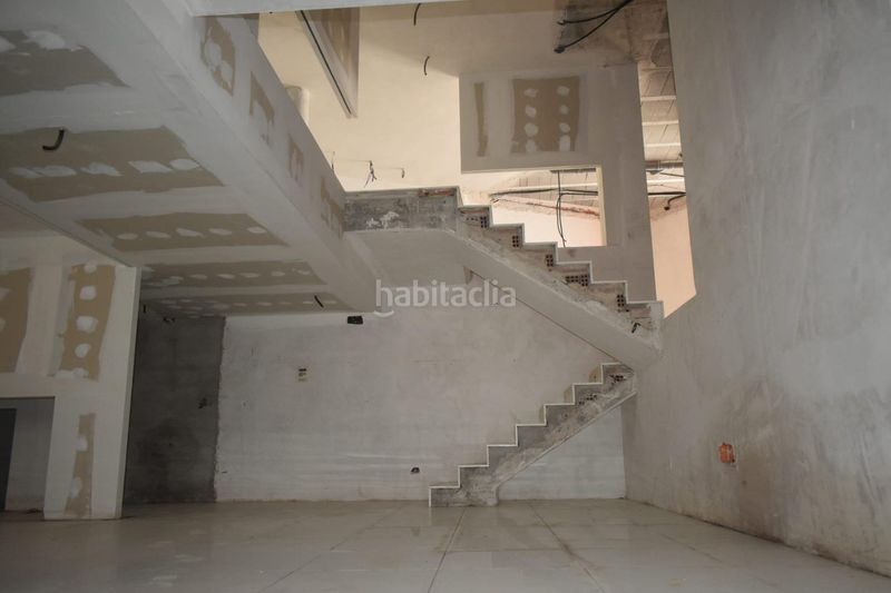 Foto 9fe537b4-389d-4f95-a5f2-e860ab5745c9. Local comercial a Pego