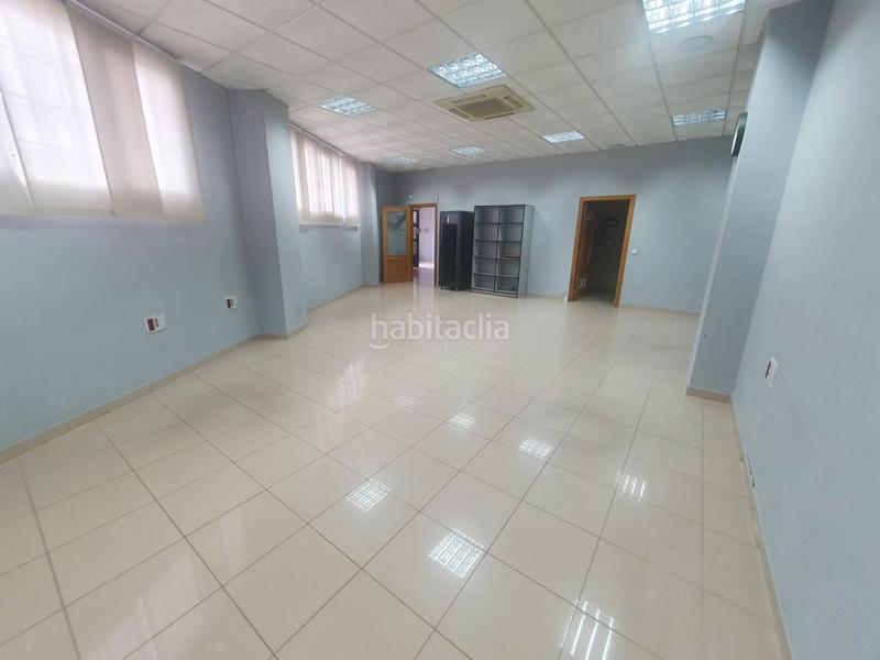 Foto 41459fc8-58d2-4e1e-a9ae-d4bbf8f77998. Fabrikhalle in Los Olivos-Los Ángeles Getafe