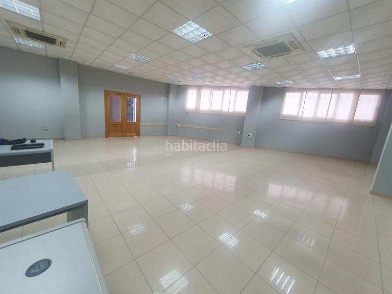 Foto bc462b99-1c24-4c5f-96da-92ebbc077b2e. Fabrikhalle in Los Olivos-Los Ángeles Getafe