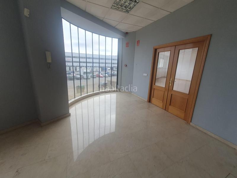 Foto d932be33-0ad8-48e6-98fa-07a87de3c4bb. Fabrikhalle in Los Olivos-Los Ángeles Getafe