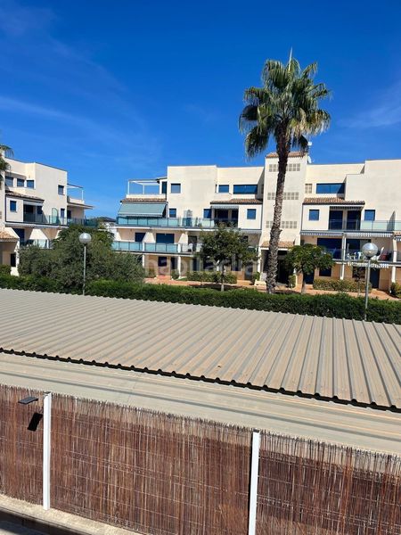 Foto df0161eb-9a45-45fc-8d68-160ecfcd9571. Rent duplex with pool in Oliva playa Oliva