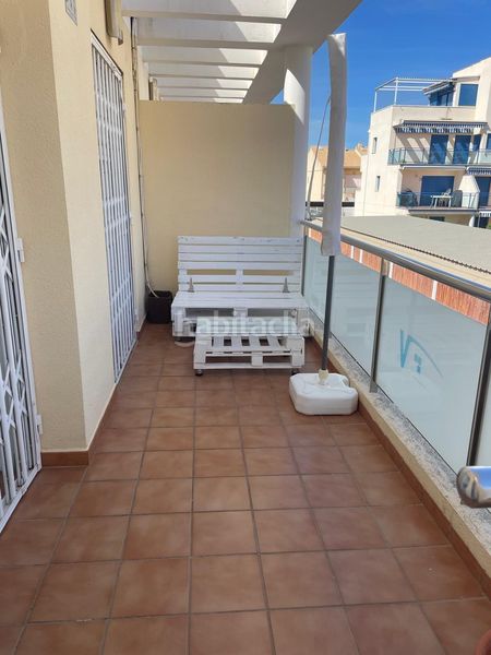 Foto e80ccd58-899b-434c-aa99-715dca2bcf18. Rent duplex with pool in Oliva playa Oliva