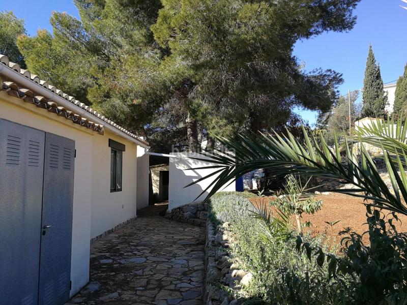 Foto 7cc9018c-eecb-4184-be80-3f35da591ba4. Chalet avec chauffage parking piscine dans Las Rotas / Les Rotes Dénia