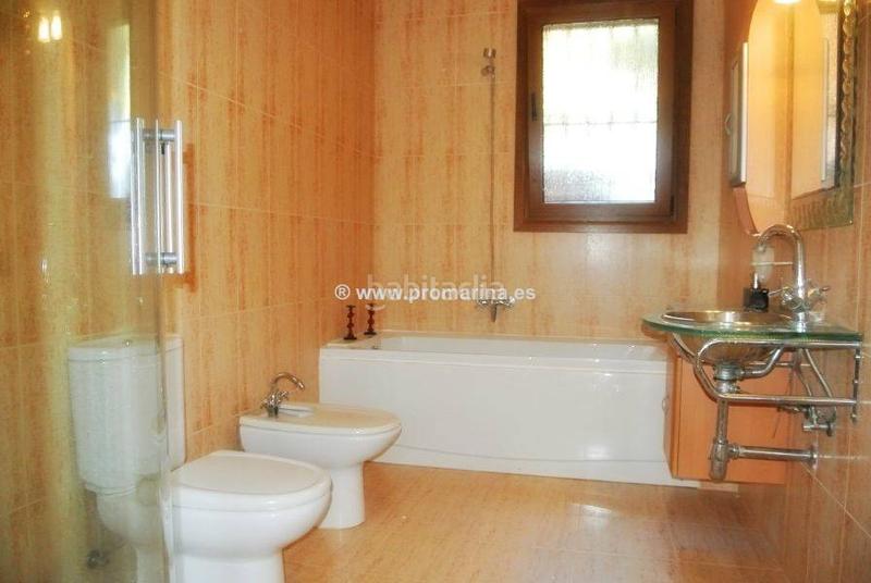 Foto 88600a1d-1401-46a5-a8ea-ed16ca6d3bfd. Chalet con riscaldamento parcheggio piscina in L'Almadrava - L'Estanyó Dénia