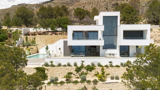 Xalet en Altea la Vella. Exclusiva villa de lujo de nueva construccin