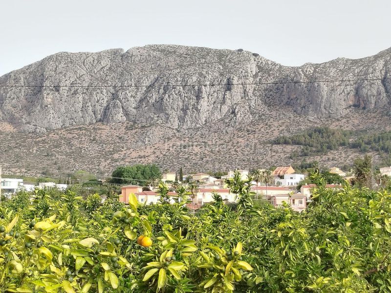 Foto f8bdc9ce-ad29-4a6a-83fc-39425aec567d. Masia a Ondara