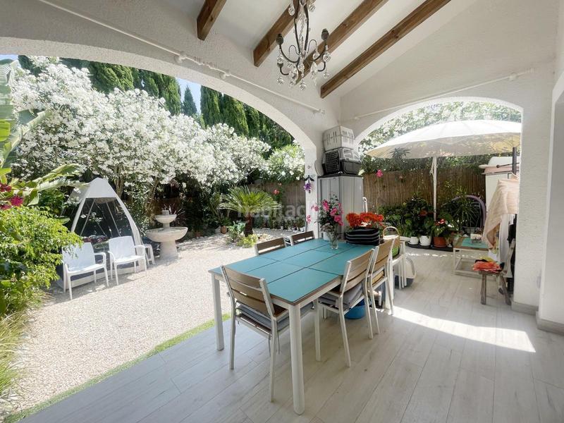 Foto 24c4c192-3f72-4d4b-b236-75d683dc9982. Casa a schiera con riscaldamento parcheggio piscina in Pedreguer