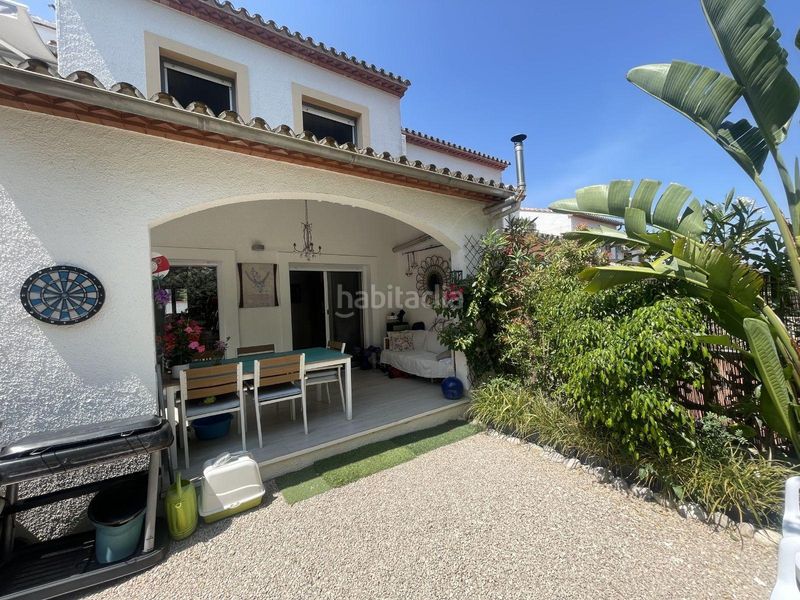 Foto e6171745-e1f8-42a2-81f7-c8b5d91fa072. Casa adossada amb calefacció aparcament piscina a Pedreguer