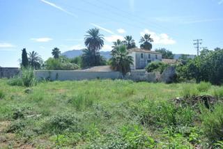 Terreny residencial a Les Bassetes - El Marjal. Parcela de 15.000 m al lado del núcleo urbano de dénia.